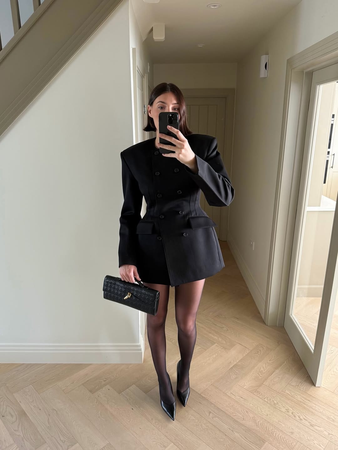 Post 8 by Sarah Louise Blythe on Instagram (carousel)
