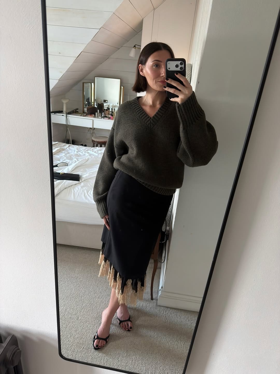 Post 5 by Sarah Louise Blythe on Instagram (carousel)