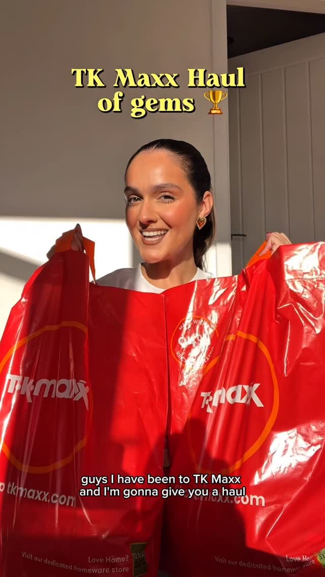 Post 9 by Siânnise Fudge on Instagram (video)