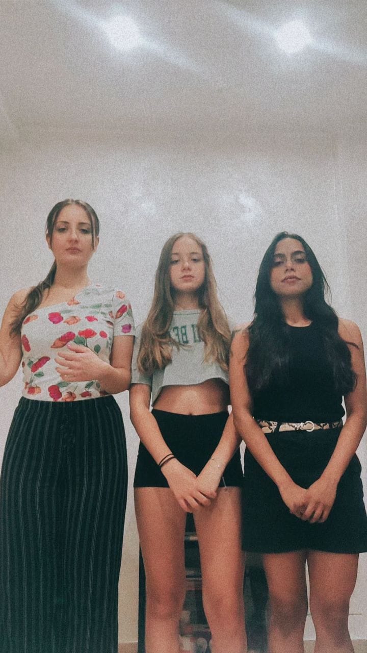 Post 10 by Uno S on Instagram (video)