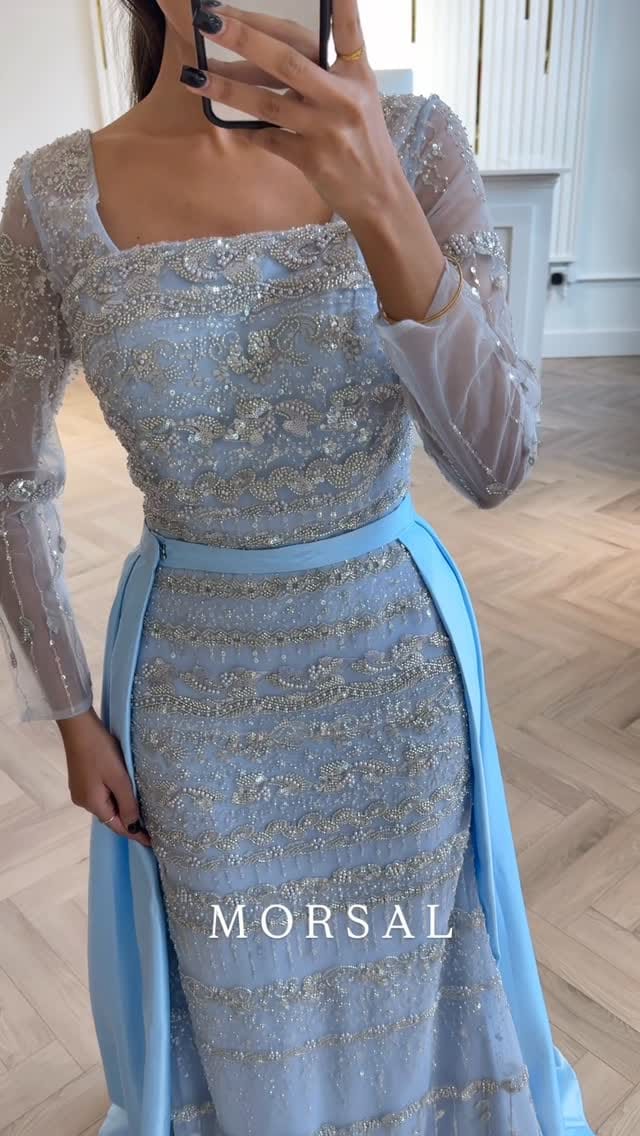 Post 8 by Esteles London on Instagram (video)