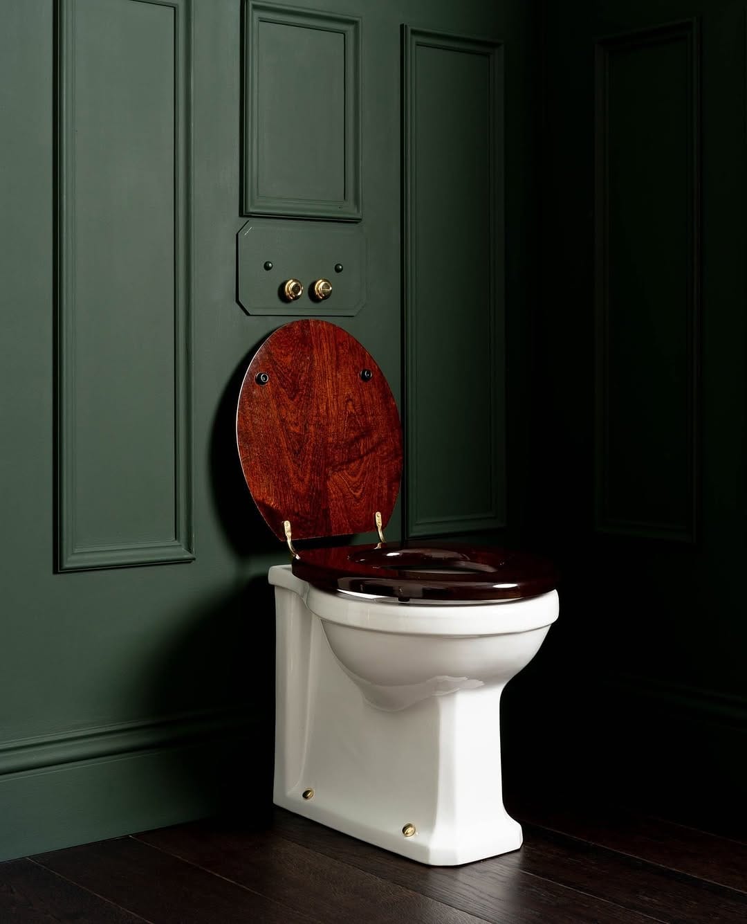 Post 10 by Rutland London on Instagram (image)