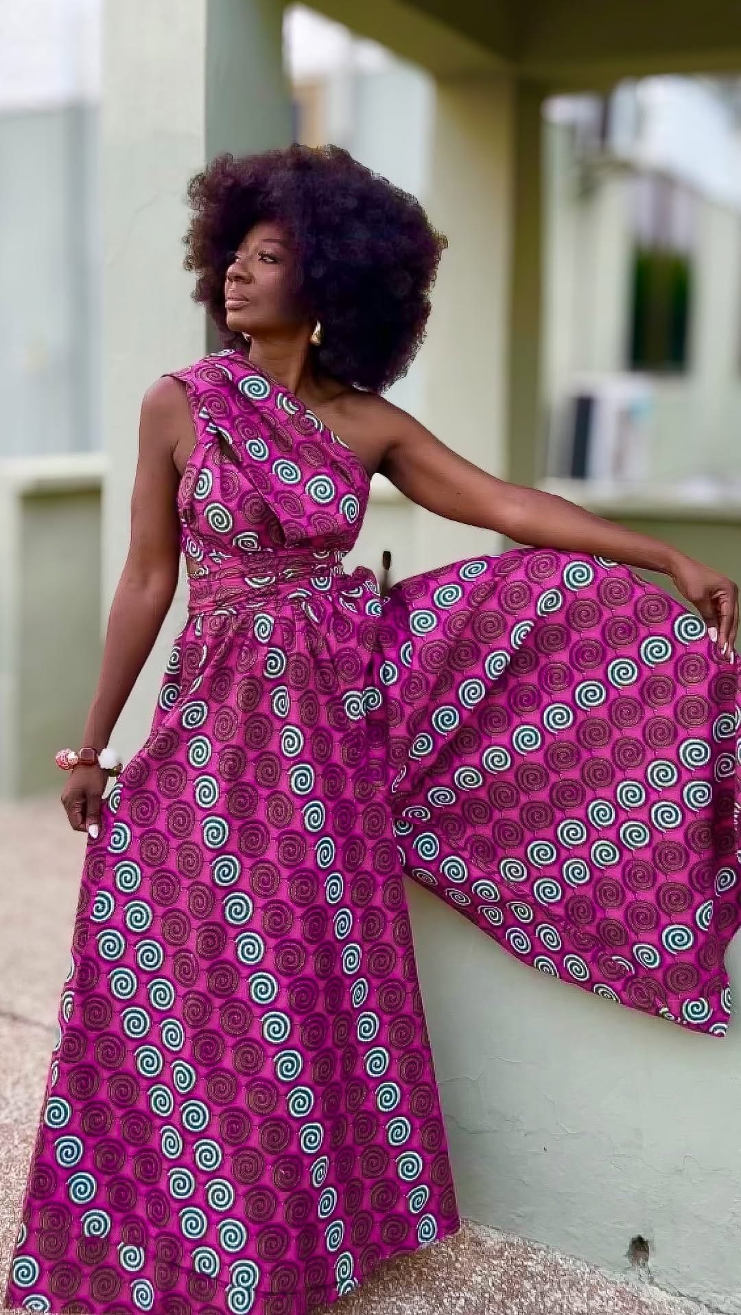 Post 10 by House of Afrika on Instagram (video)