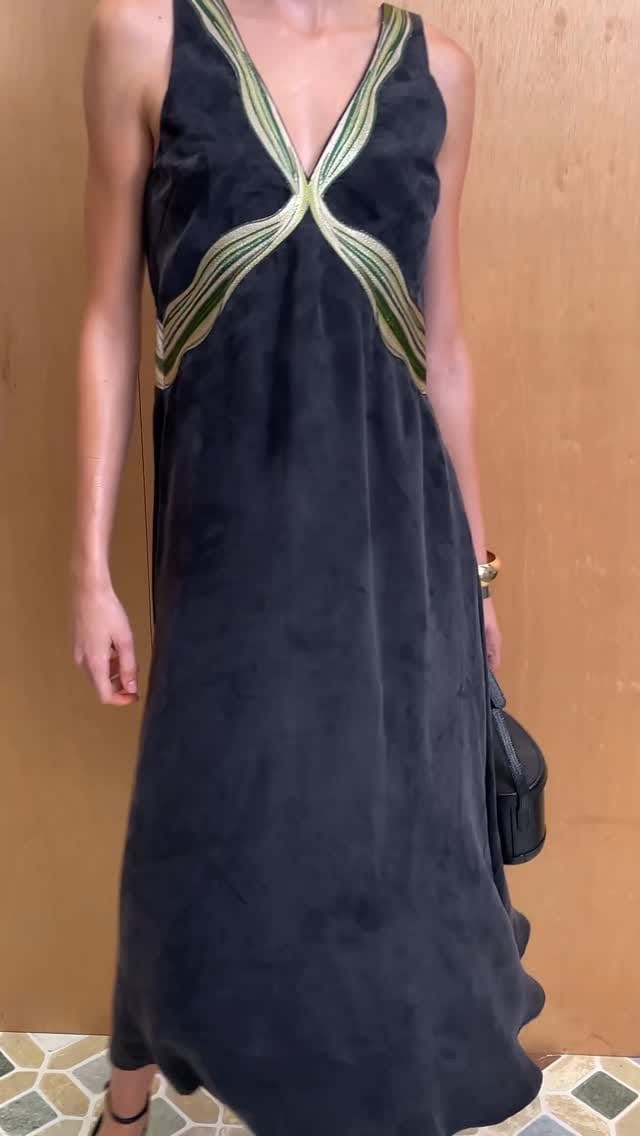 Post 7 by dolce MODA on Instagram (video)