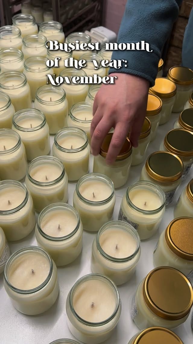 Post 8 by The Naked Candle Co 🕯 on Instagram (video)