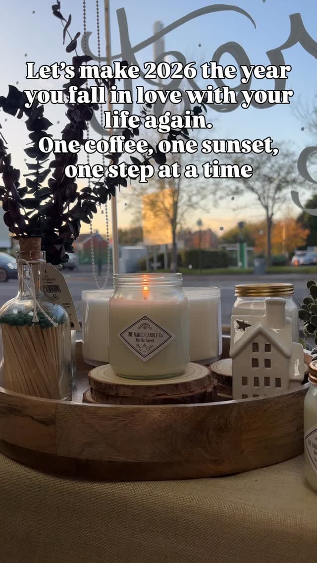 Post 7 by The Naked Candle Co 🕯 on Instagram (video)