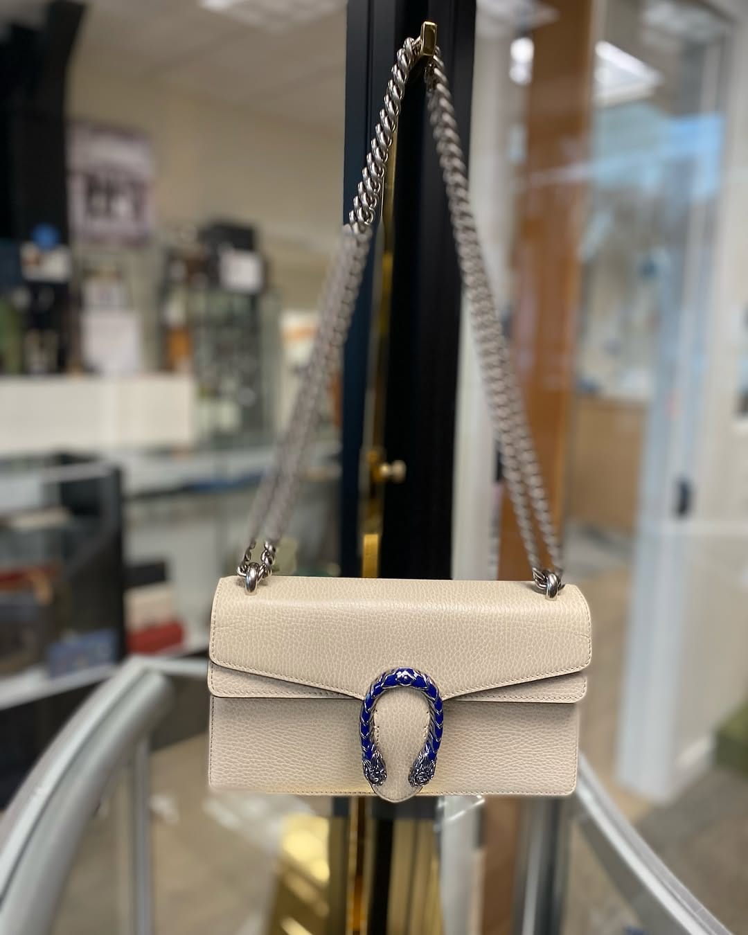 Post 7 by The Bella Abby & Ava Handbag Boutique on Instagram (carousel)