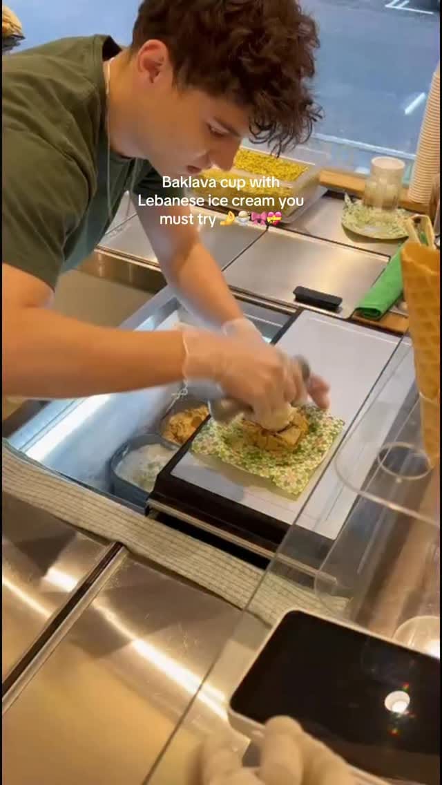 Post 4 by Festok on Instagram (video)