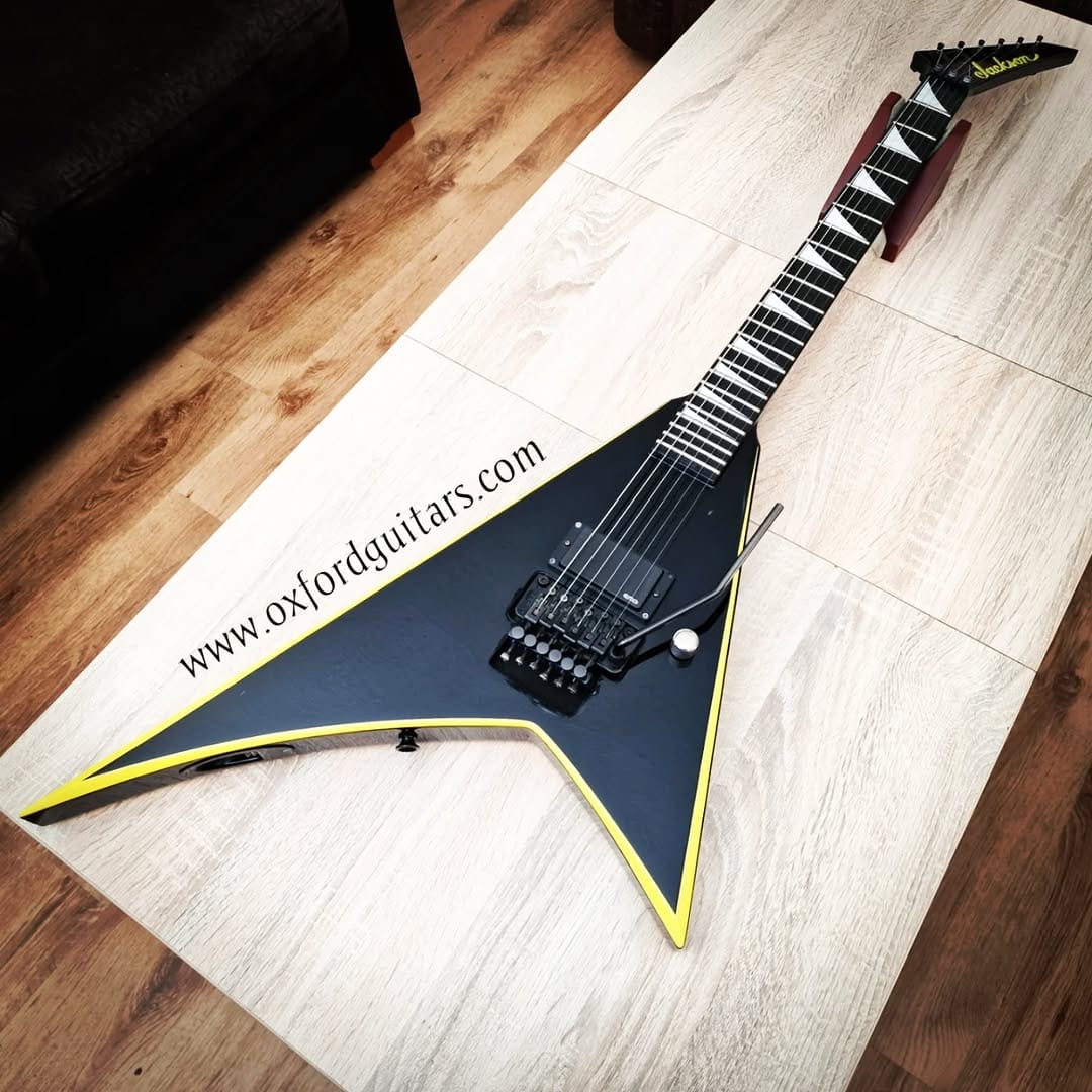 Post 6 by Oxford Guitars on Instagram (image)