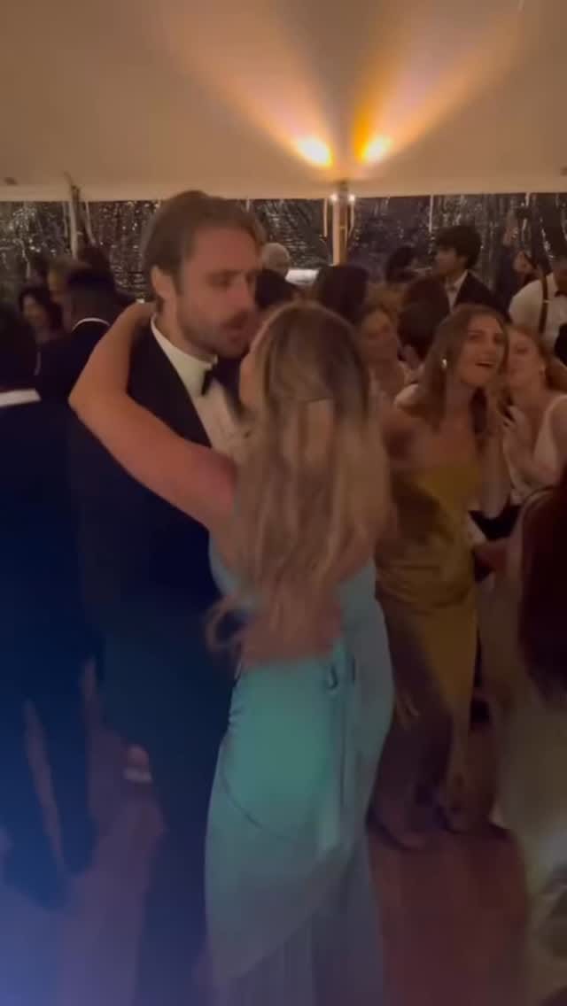 Post 7 by Cover Story Entertainment on Instagram (video)