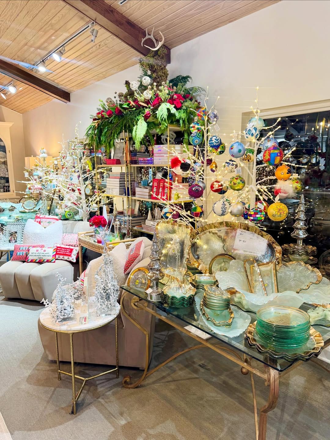Post 5 by Oxford Floral on Instagram (carousel)