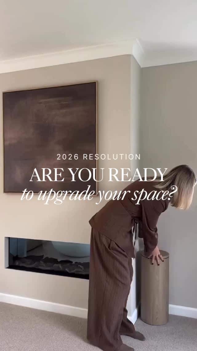 Post 9 by HD London Art on Instagram (video)