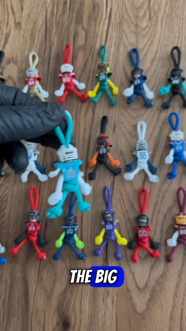 Post 5 by Paracord Buddy UK on Instagram (video)