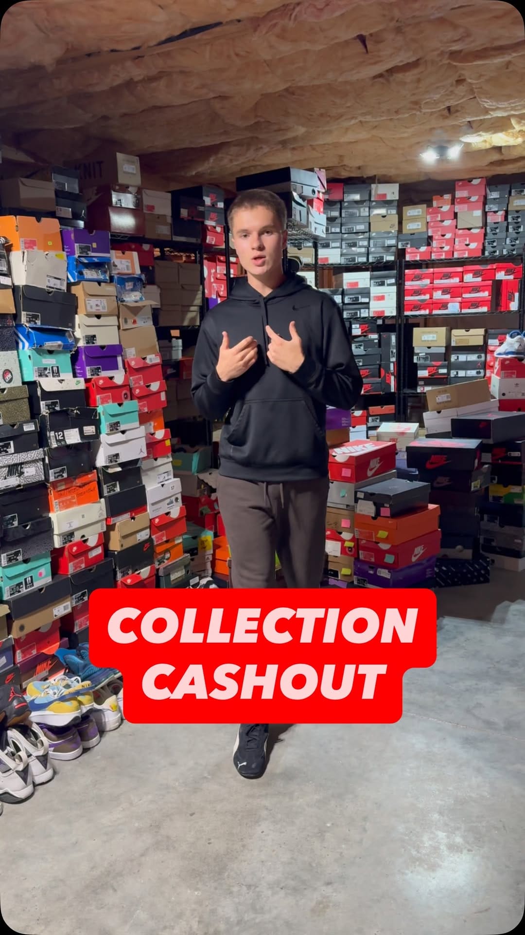 Post 5 by Sell me sneakers👟 on Instagram (video)