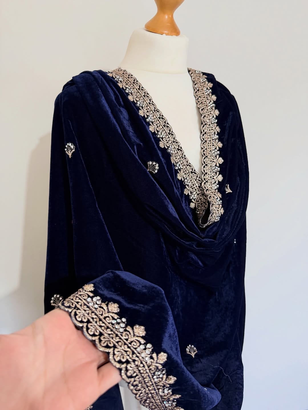 Post 7 by MANNY’s UK - The Luxury Indian Boutique ©️ EST 2018 on Instagram (carousel)