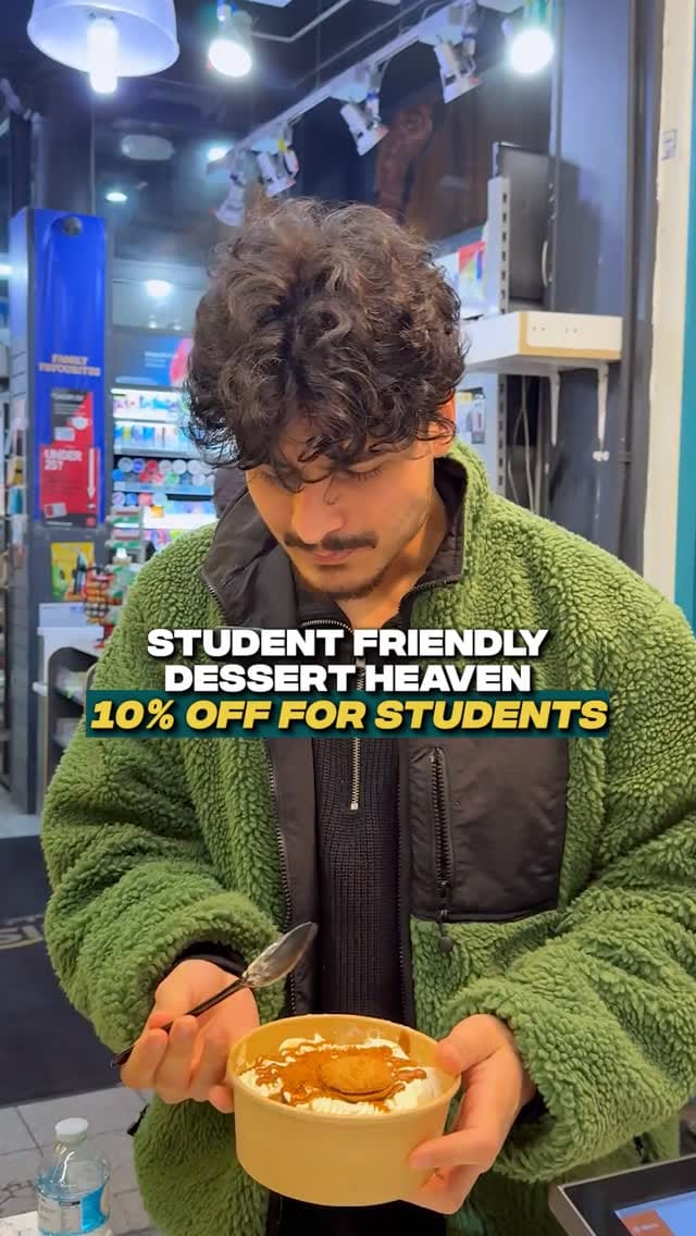 Post 2 by Bubble Waffles ®️ on Instagram (video)