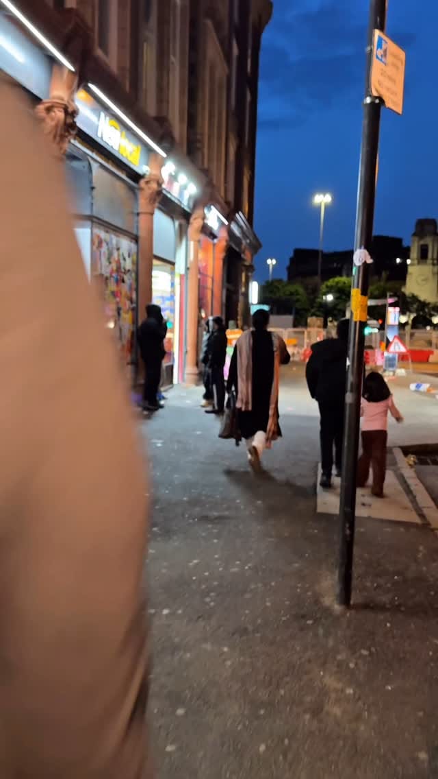 Post 10 by Bubble Waffles ®️ on Instagram (video)
