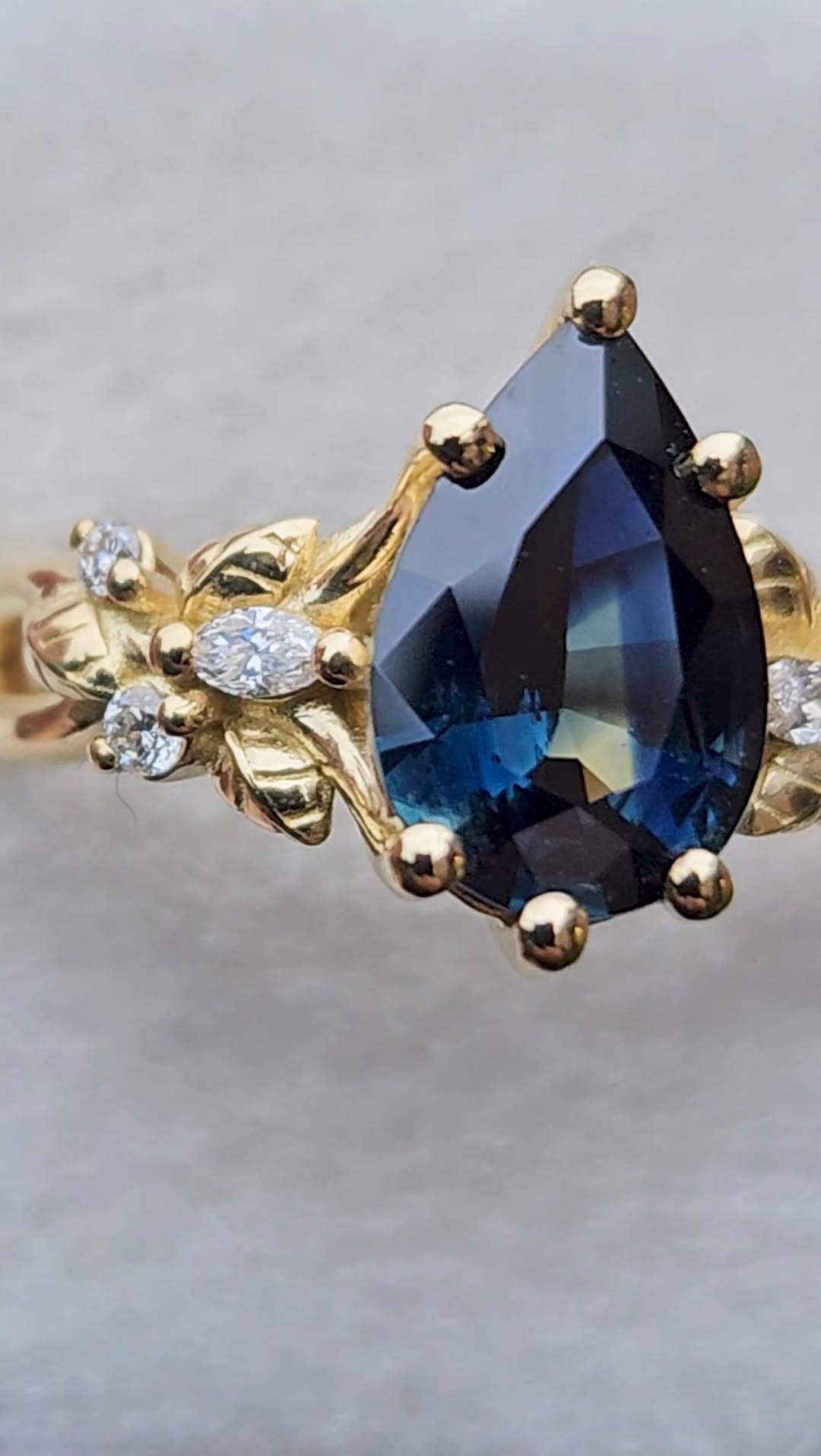 Post 3 by Aardvark Jewellery on Instagram (video)