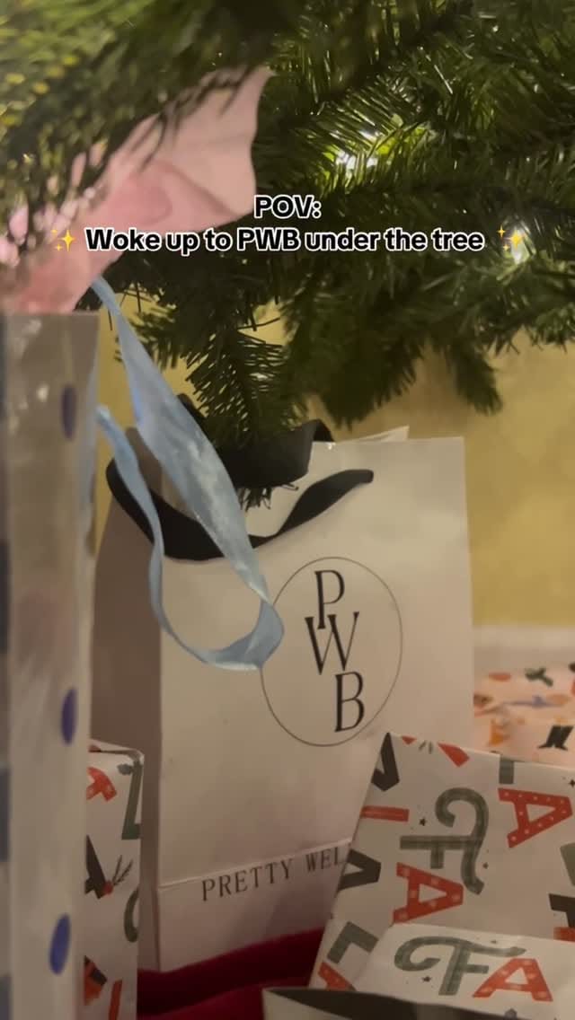 Post 6 by Pretty Well Beauty - AKA PWB on Instagram (video)