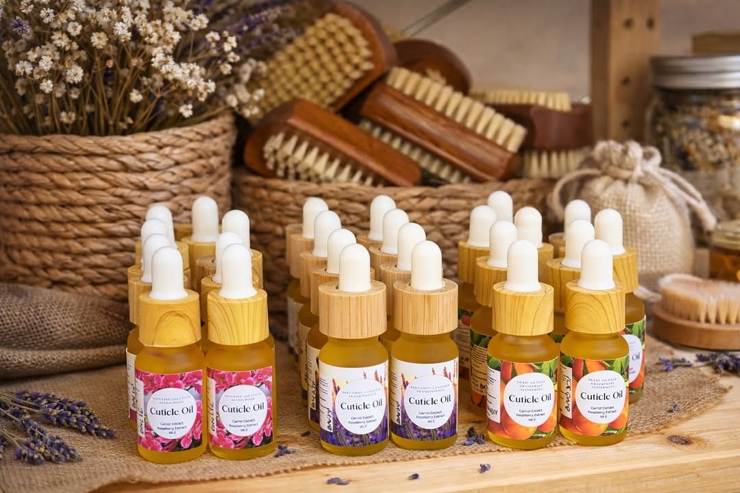 Post 2 by So Pure…𝙷𝚊𝚗𝚍 𝚖𝚊𝚍𝚎 𝚒𝚗 𝙾𝚡𝚏𝚘𝚛𝚍𝚜𝚑𝚒𝚛𝚎 on Instagram (image)