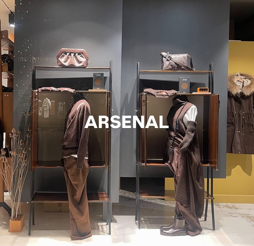 Post 7 by ARSENAL DONNA on Instagram (carousel)