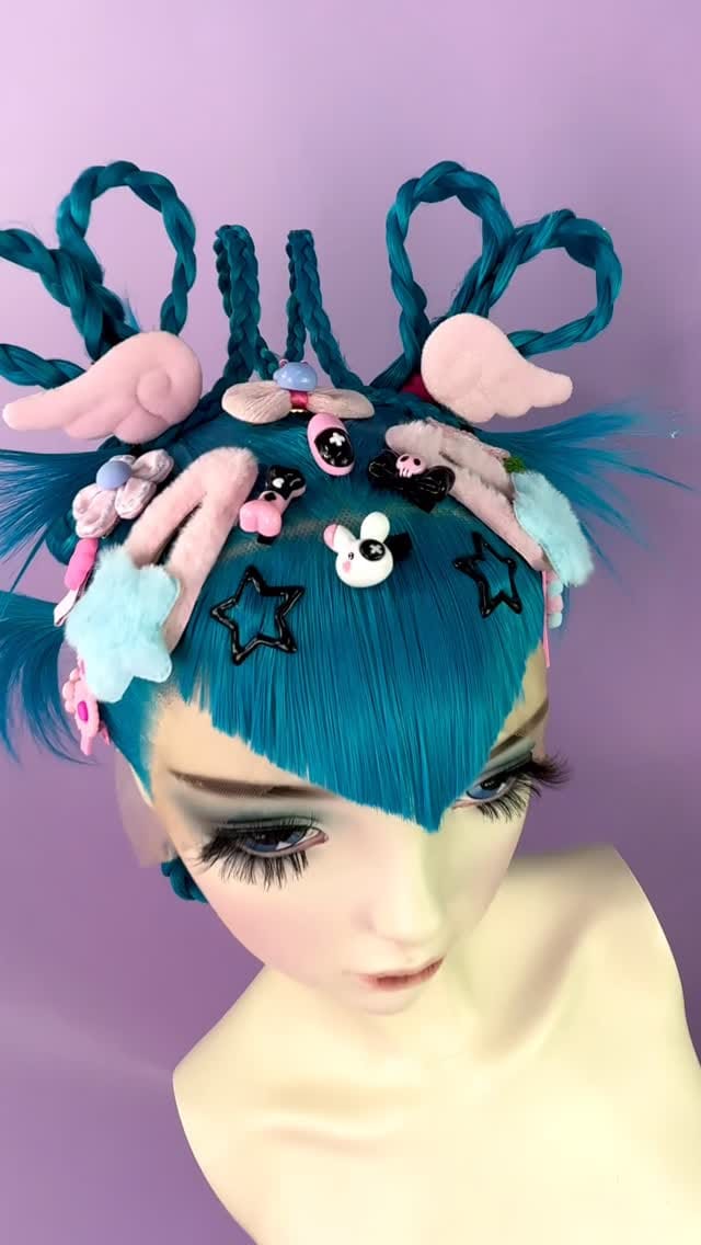 Post 9 by HouseofPeluca on Instagram (video)