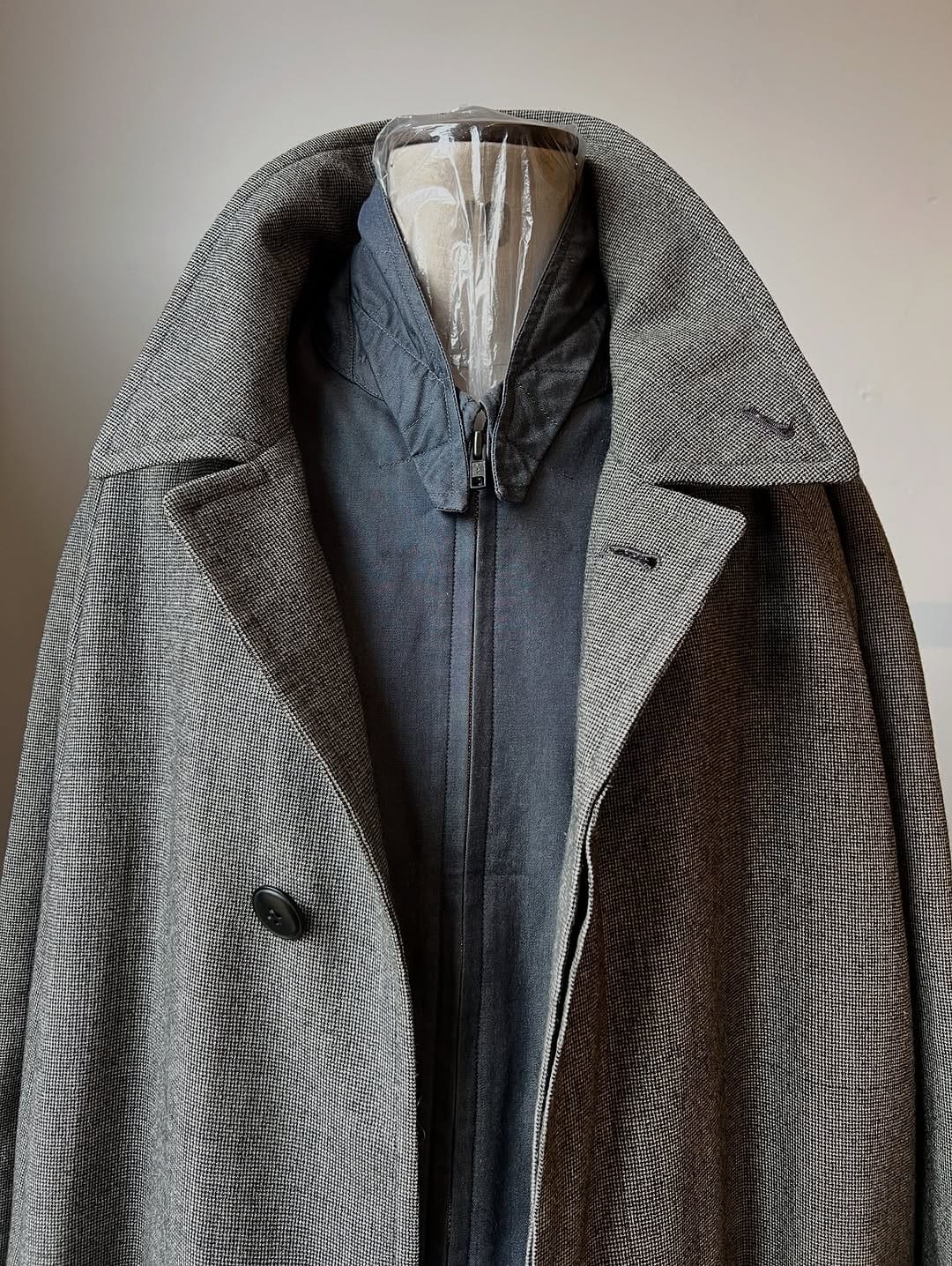 Post 8 by FILESLONDON.COM on Instagram (image)