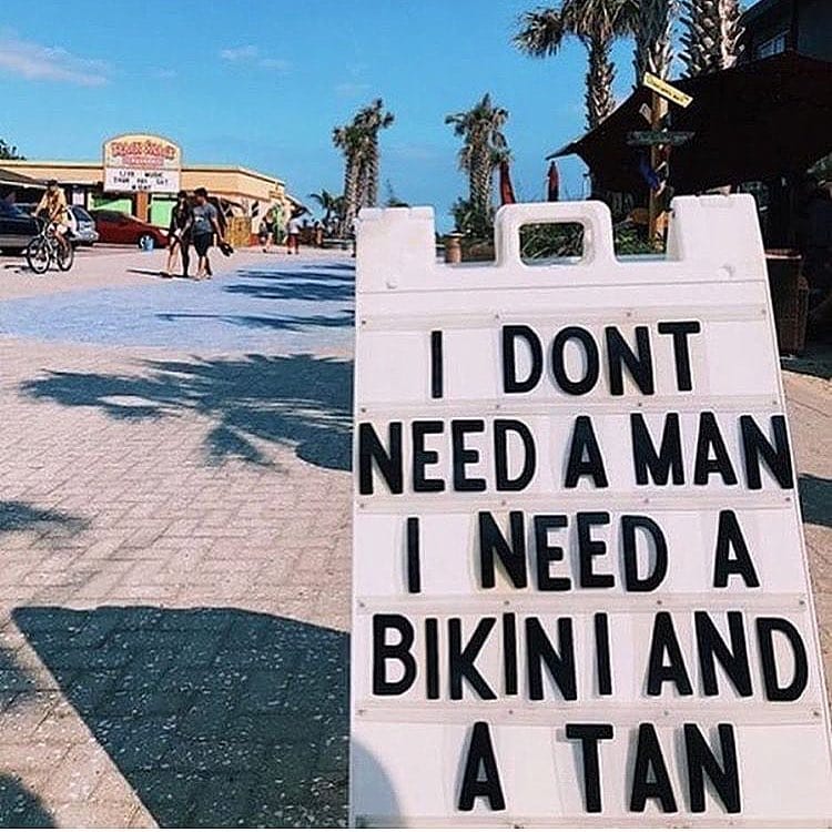 Post 5 by M A G A R I on Instagram (image)