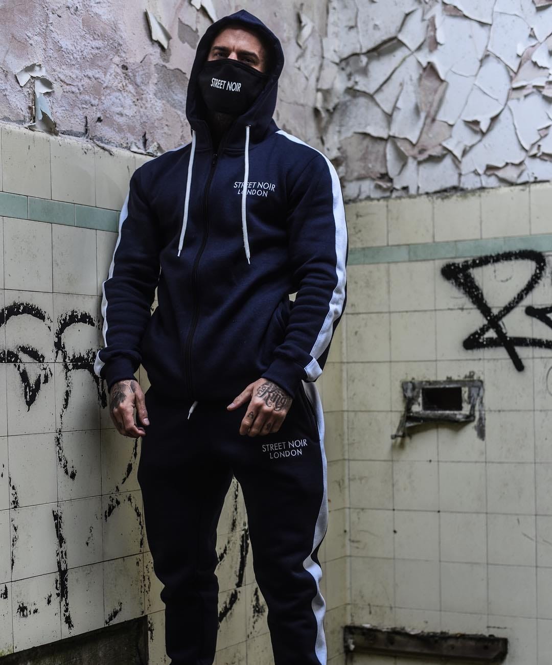 Post 10 by STREET NOIR LONDON on Instagram (image)