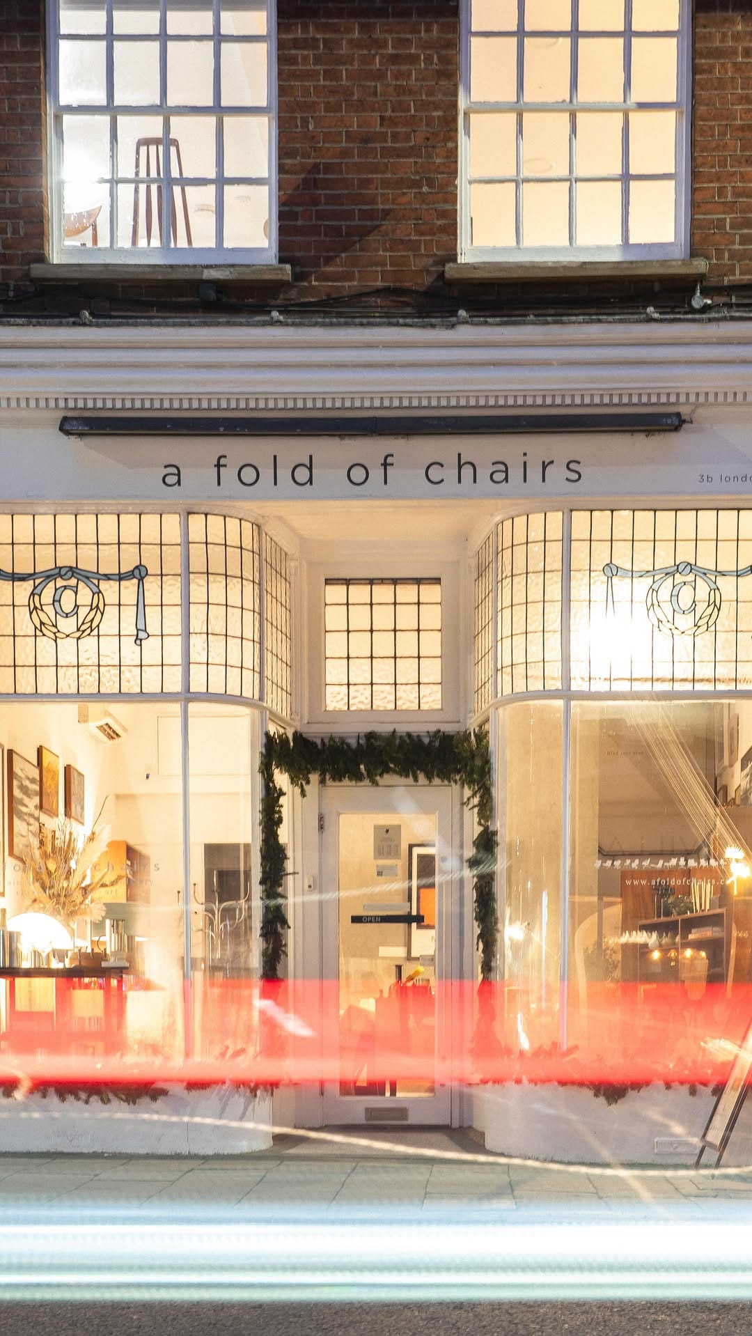 Post 3 by a fold of chairs on Instagram (video)