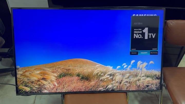 Post 3 by Lamar Electronics Store on Instagram (carousel)