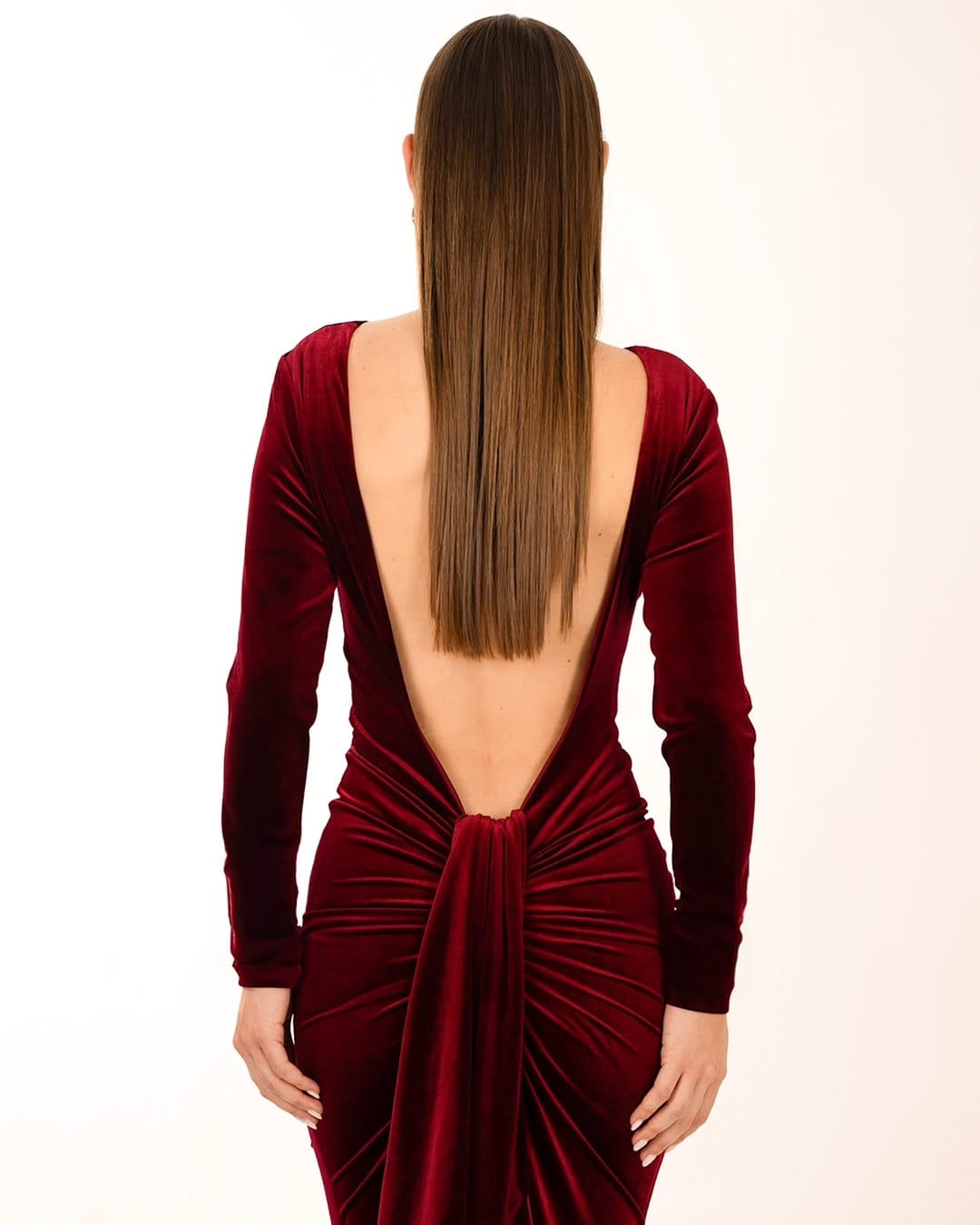 Post 6 by Conspiración | Renta Venta de Vestidos on Instagram (carousel)