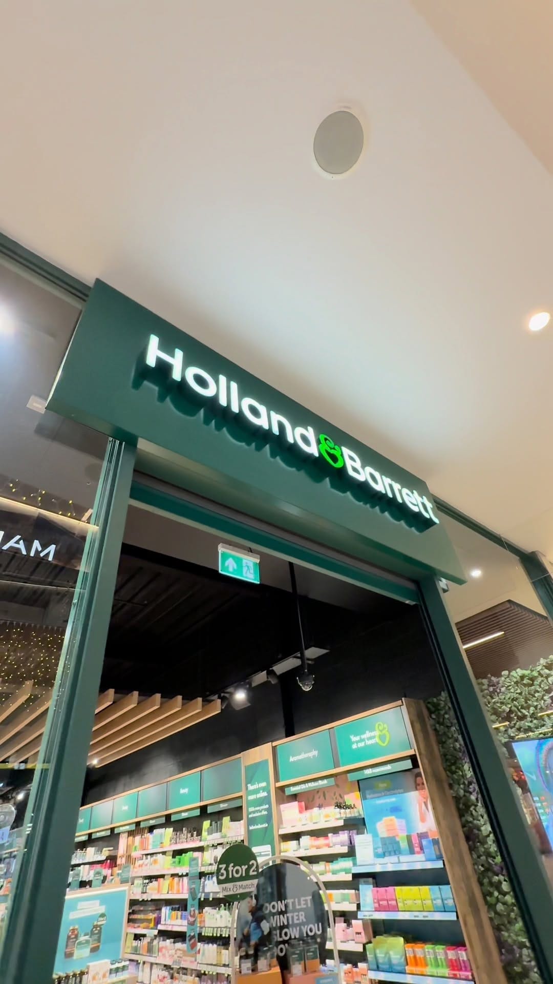 Post 4 by Blanchardstown Centre on Instagram (video)