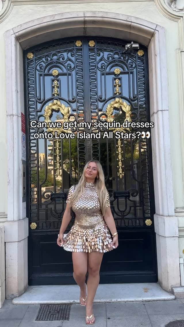 Post 4 by Kat’s Boutique 💖 on Instagram (video)