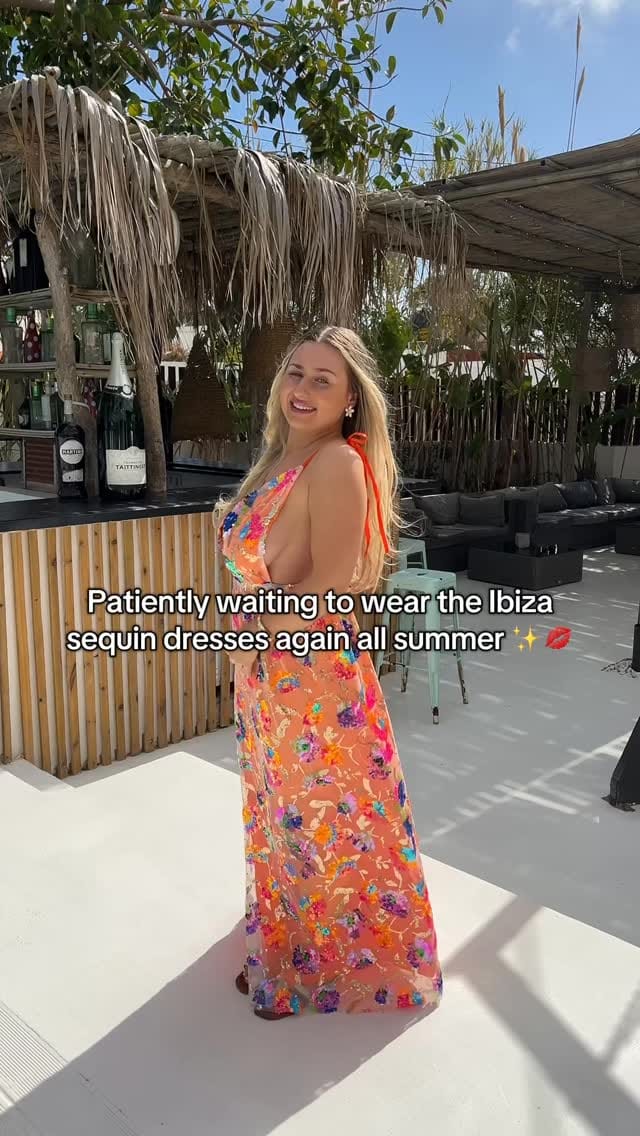 Post 6 by Kat’s Boutique 💖 on Instagram (video)