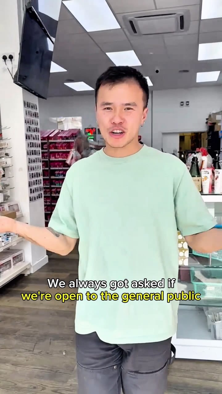 Post 10 by Hollywood Nails Supply on Instagram (video)