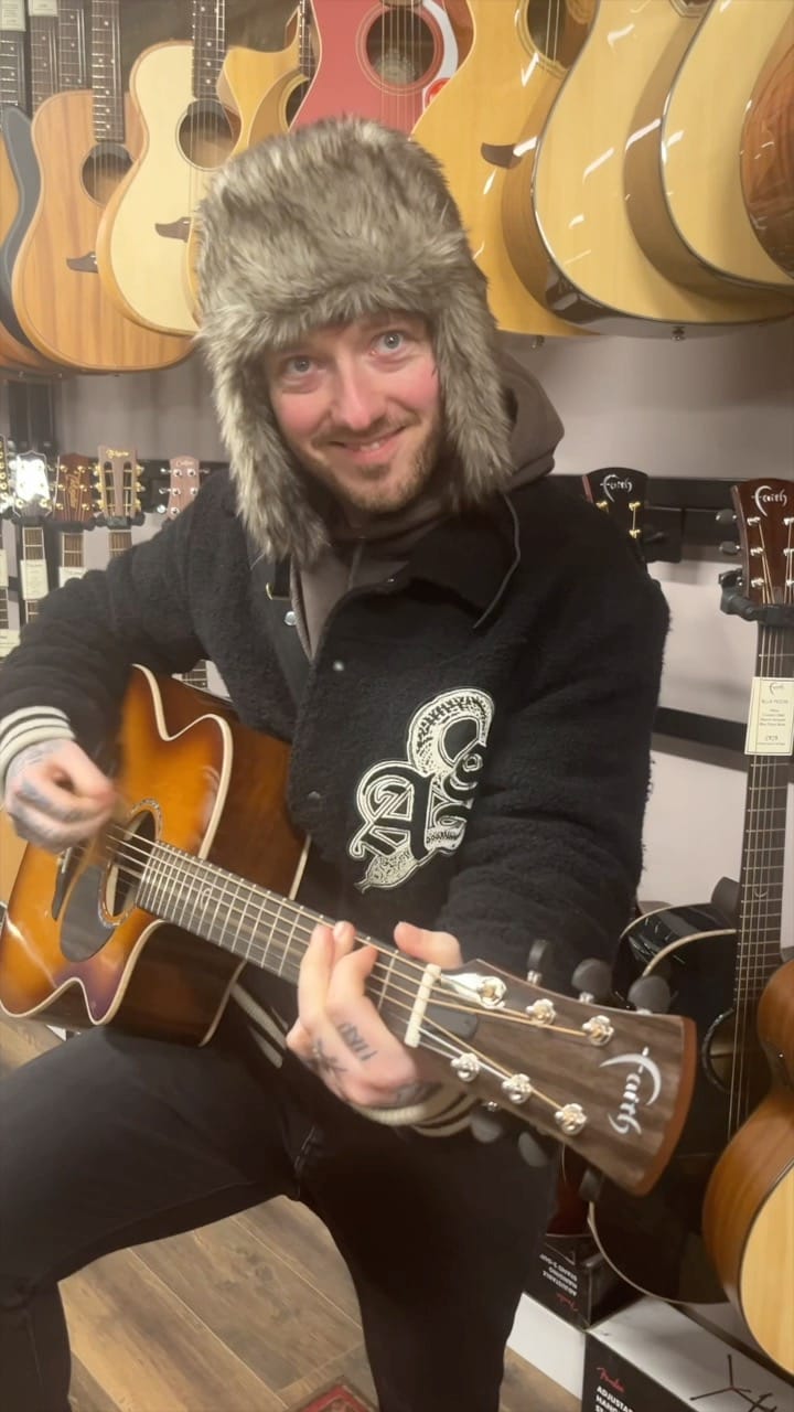 Post 2 by A Strings on Instagram (video)