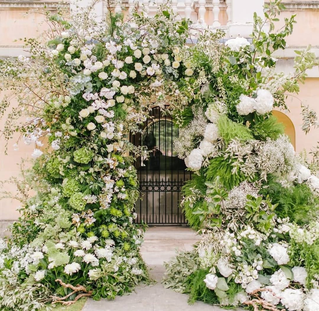 Post 6 by Rouge Events on Instagram (image)
