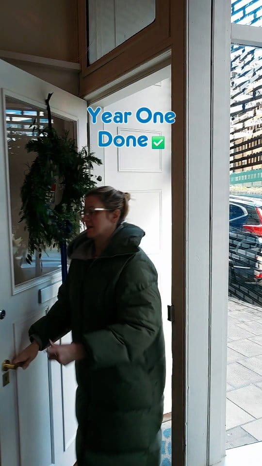 Post 4 by Peacock's Ice Cream on Instagram (video)