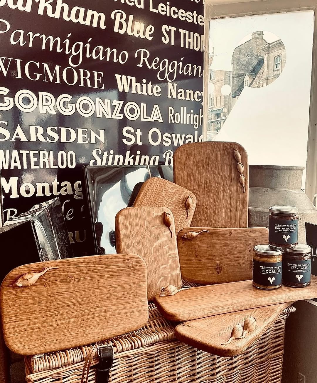 Post 4 by The Cotswold Cheese Co on Instagram (image)