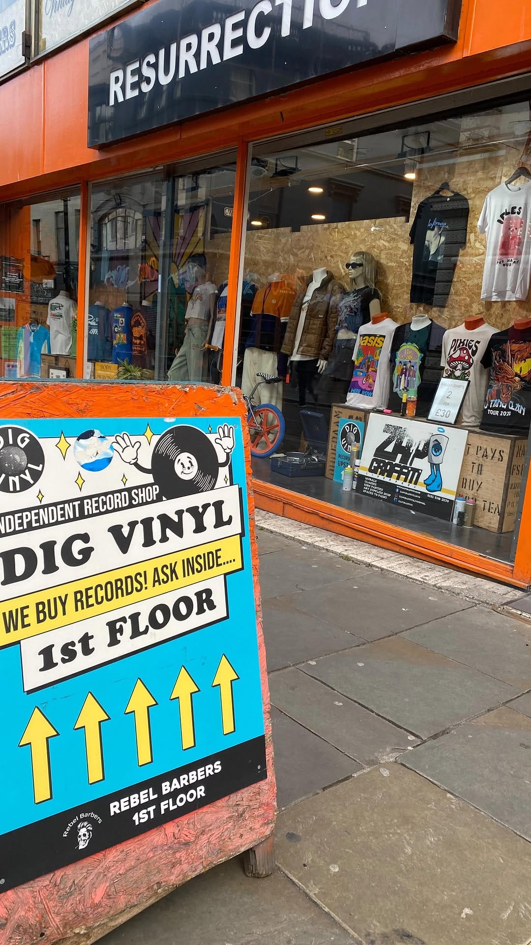 Post 9 by Dig Vinyl on Instagram (video)