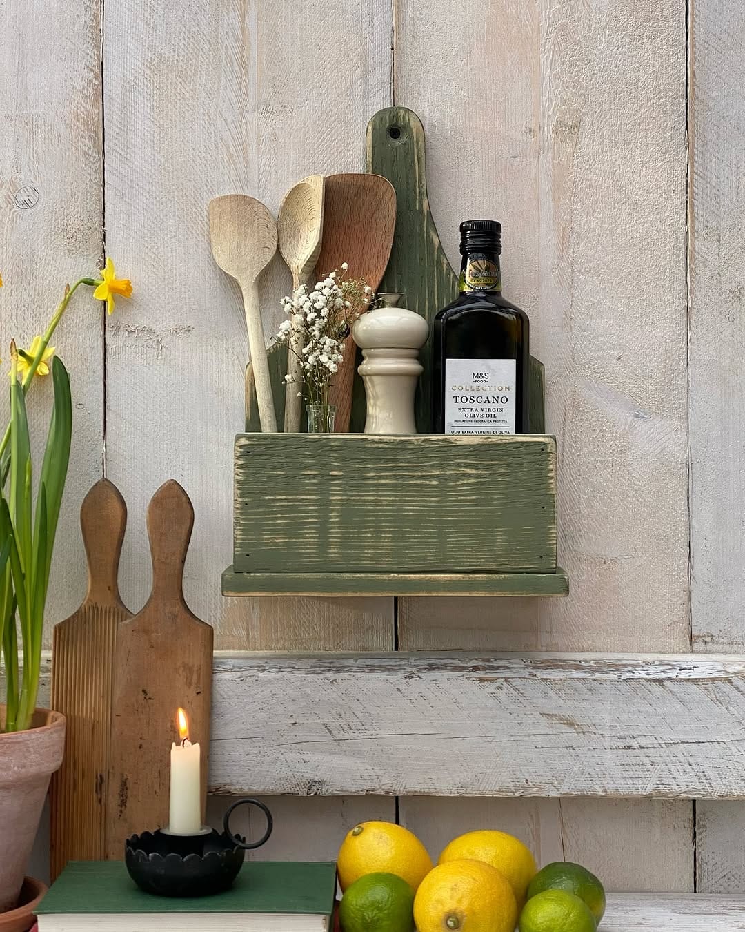 Post 6 by Linda Leetham | Annie.Loveday 🌿 Furniture Painter & Home Maker on Instagram (carousel)