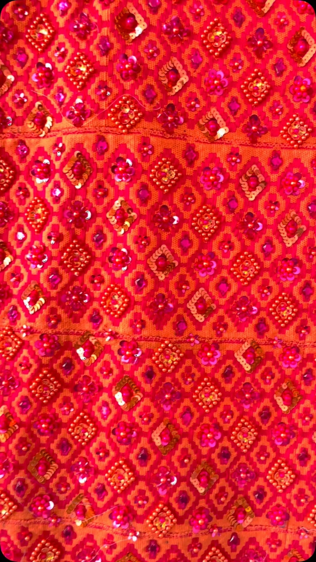 Post 6 by JIL Fabrics on Instagram (video)