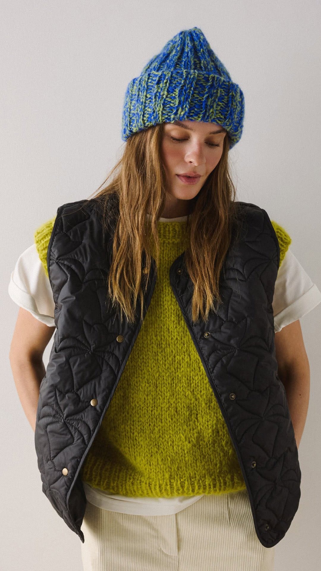 Post 8 by I AM VOLYA LONDON on Instagram (video)