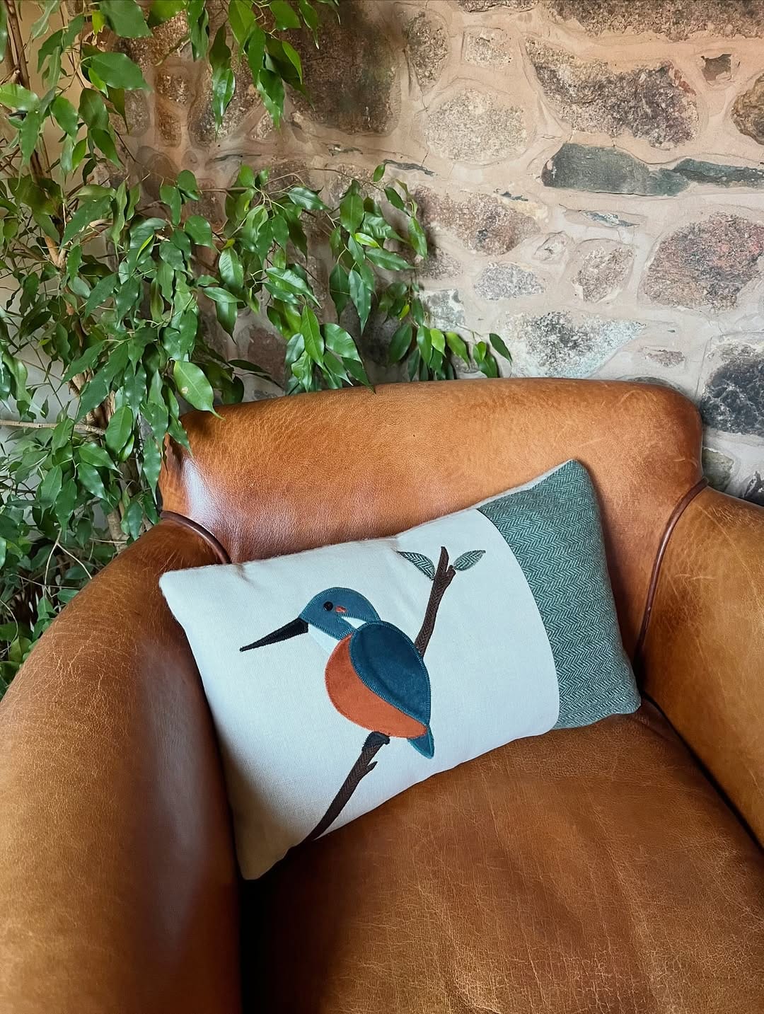 Post 1 by Emma Iles 🧵🪡✂️Cushion Designer on Instagram (image)