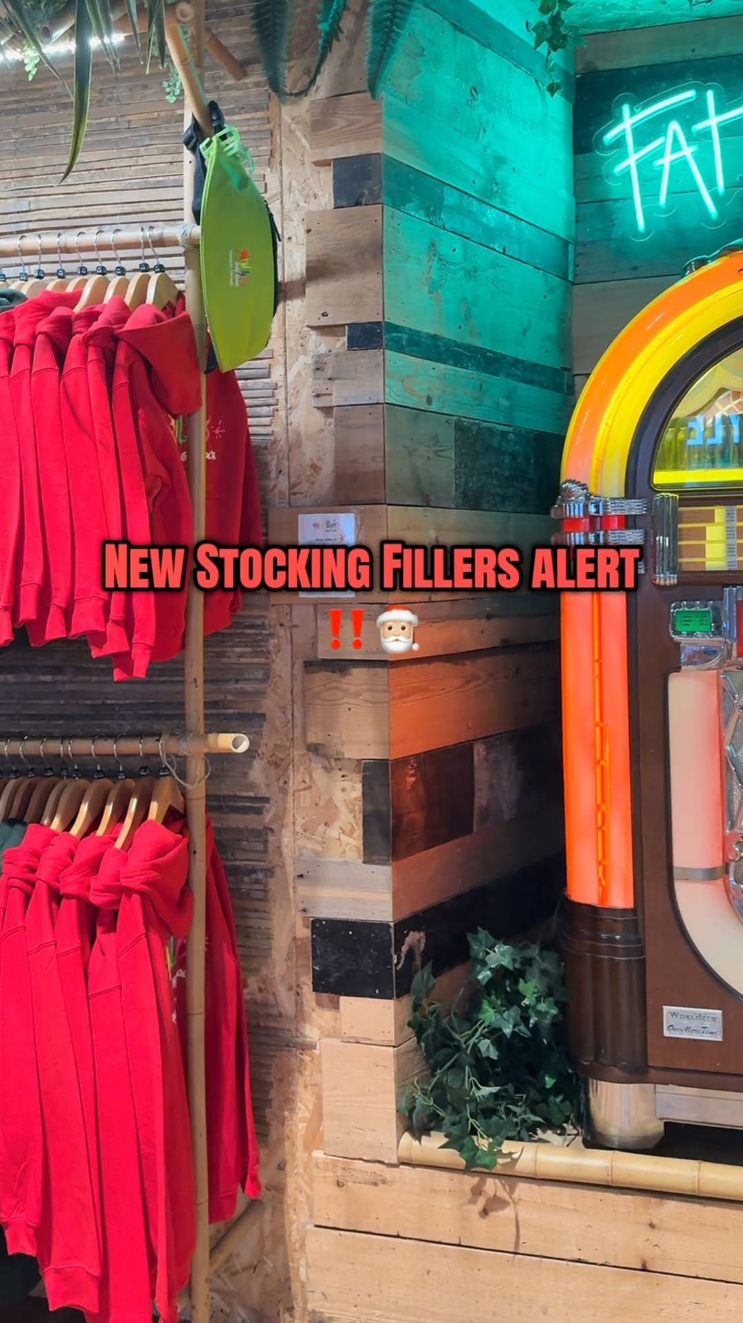 Post 1 by FAT WILLY’S SURF SHACK on Instagram (video)