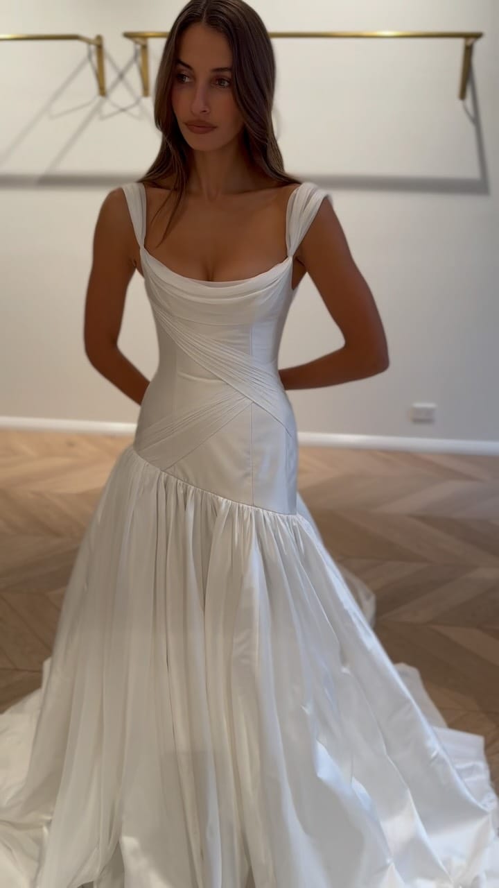 Post 1 by The Vow Bridal Studio on Instagram (video)