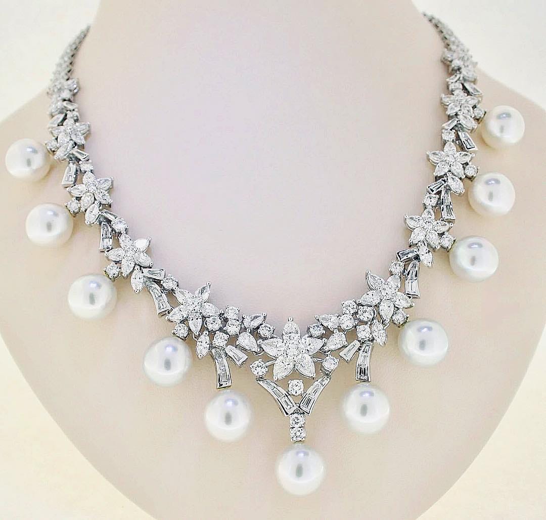 Post 10 by TARA Pearls on Instagram (image)