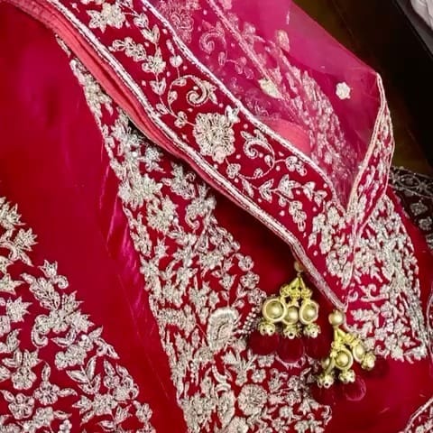 Post 5 by Snob Clothing on Instagram (video)