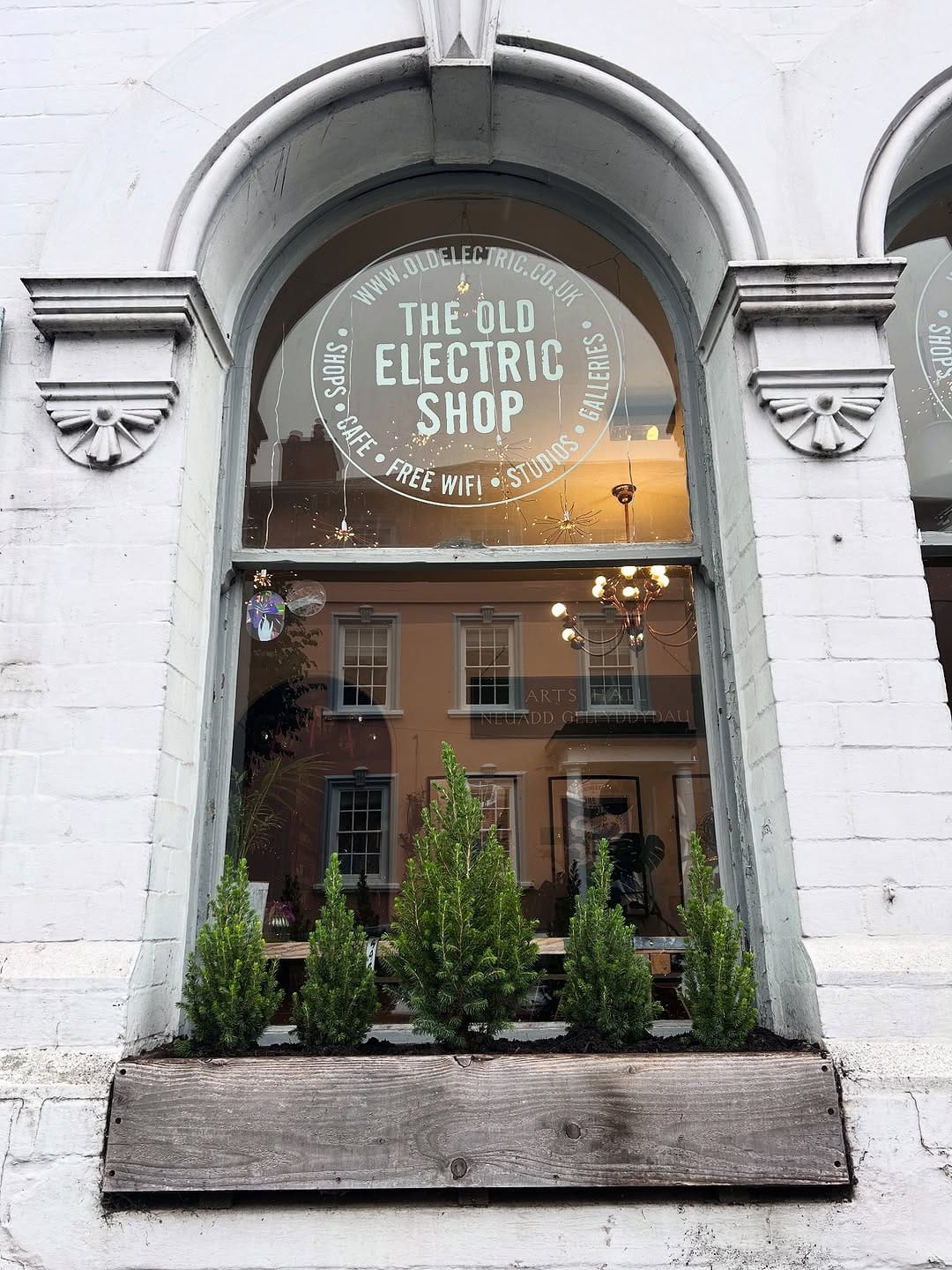 Post 7 by The Old Electric Shop on Instagram (image)